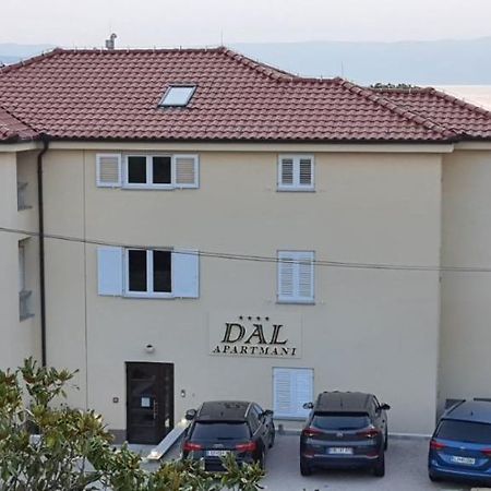 Apartmani Dal Malinska Exteriör bild