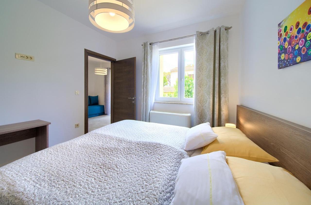 Apartmani Dal Malinska Exteriör bild