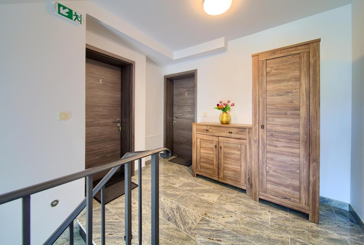 Apartmani Dal Malinska Exteriör bild