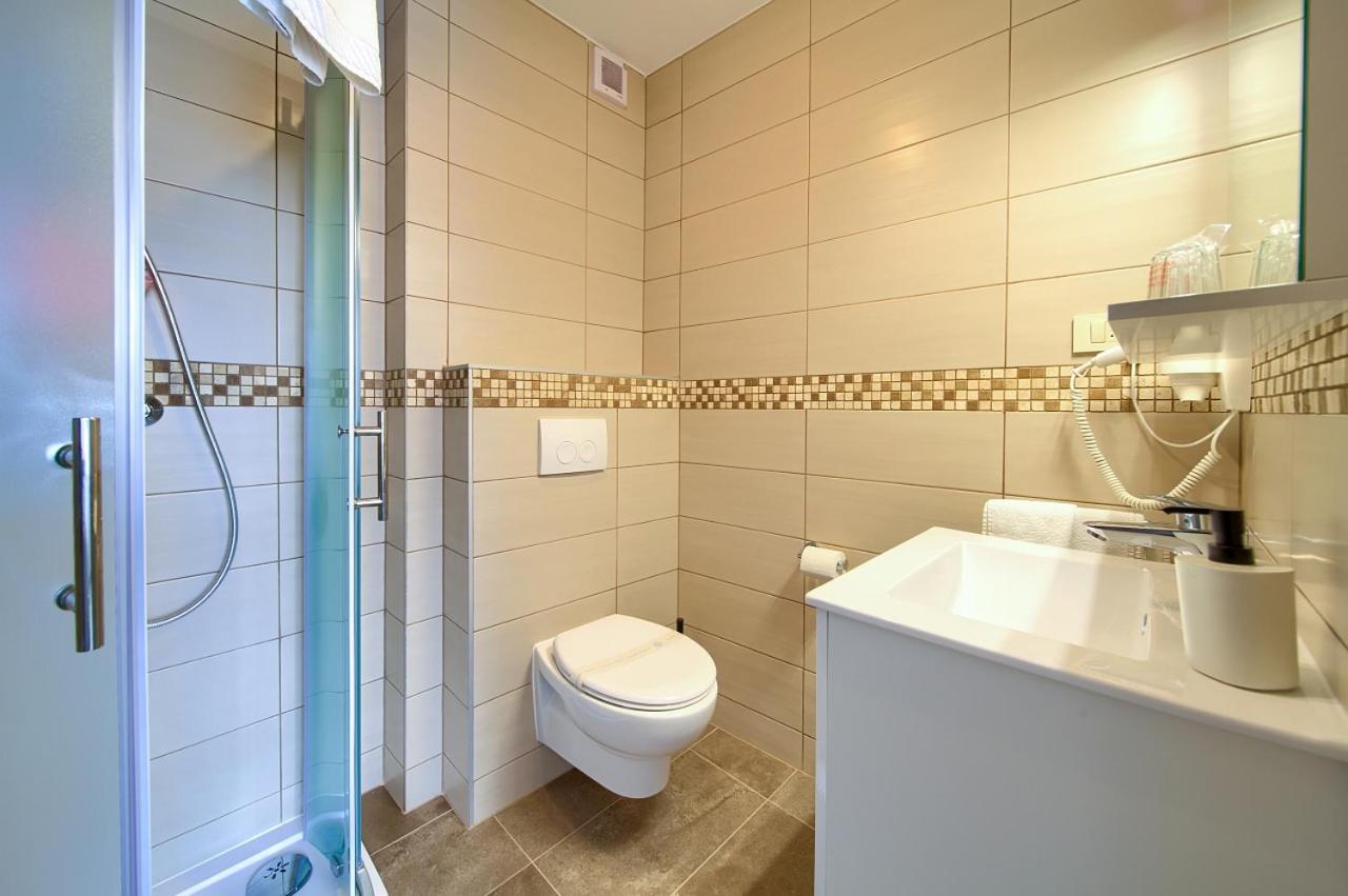 Apartmani Dal Malinska Exteriör bild